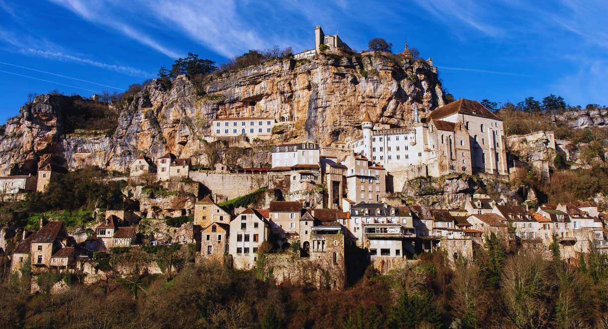 Village médiéval Rocamadour falaise Occitanie sud France